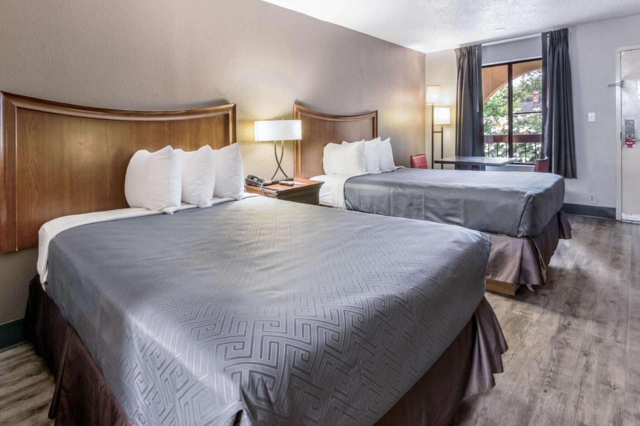 อีโคโน ลอดจ์ Hotel เกนส์วิลล์ ภายนอก รูปภาพ